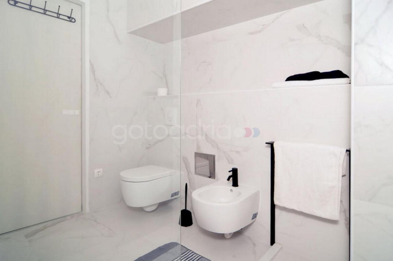 ماكارسكا Beachfront Deluxe B&B المظهر الخارجي الصورة